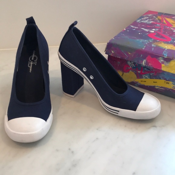 Chinese Laundry Shoes - Chinese Laundry navy canvas heels